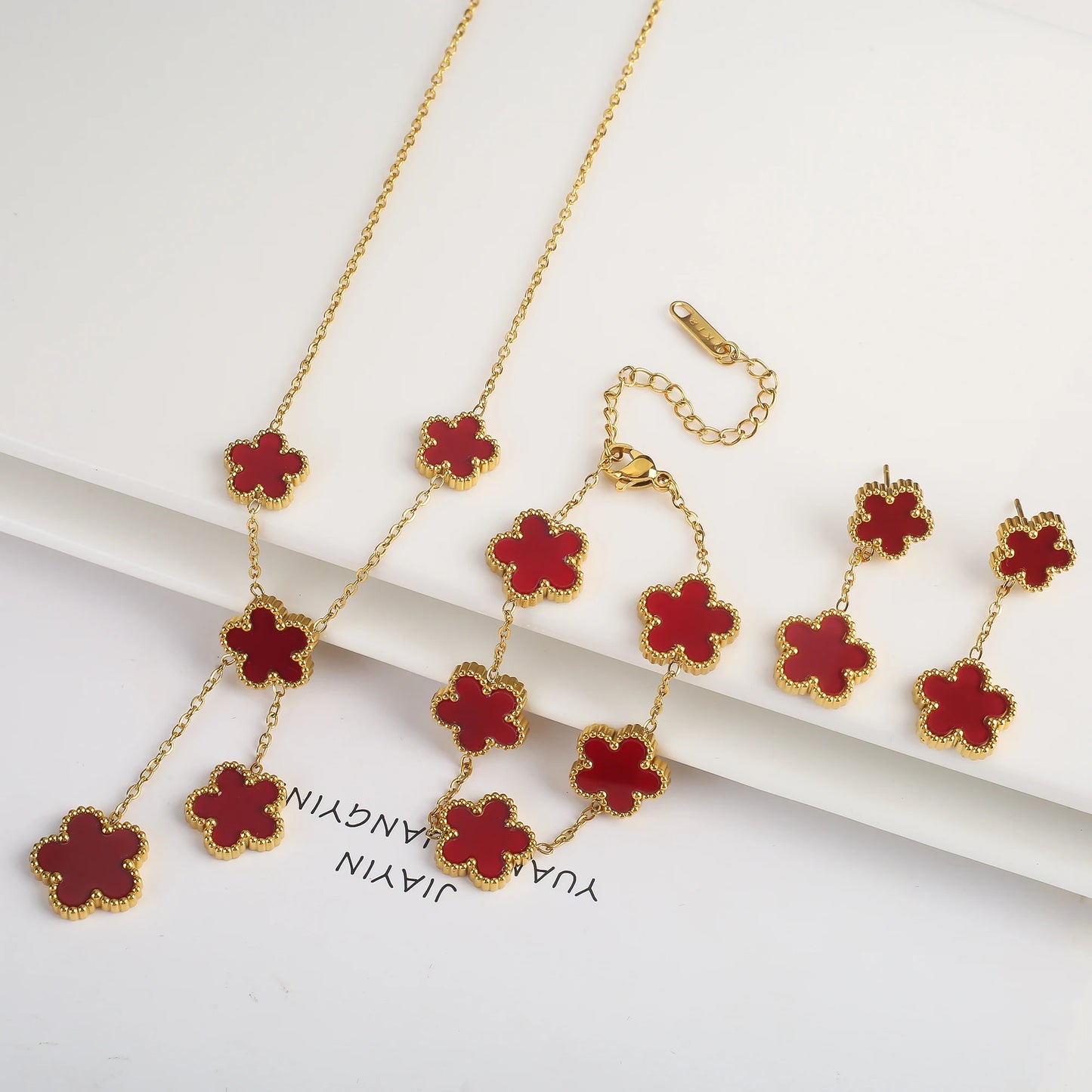 Simple Stainless Steel Laser Plum Blossom Five Leaf Flower Bracelet Necklace Earrings Jewelry Set Women's Party Jewelry Clover