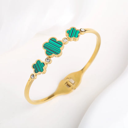 INS Hot Sale Stainless Steel Laser Five Leaf Flower Opening Ladies Bangle Classic For Woman Girl Clover Jewelry Party Gift 2024
