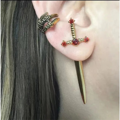 2pcs Gothic Kinitial Sword Stud Earrings,Vintage Cool Punk Crystal Goth Dagger Ear Piercing Jewelry Suitable for Daily Give Gift