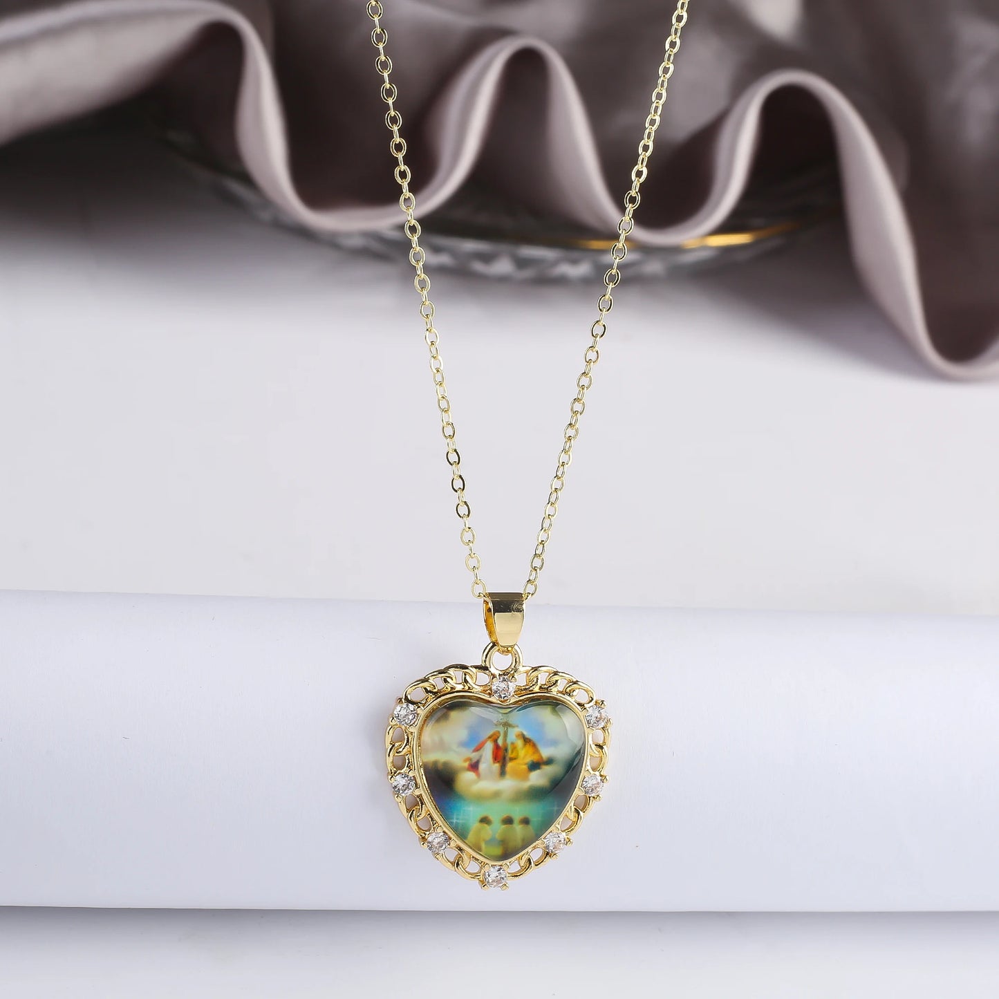 9 Style Fashion Virgin Mary St. Jude Pendant Necklace Classic for Religious Figures Jewelry Choker Chain Daily Wear Party Gift