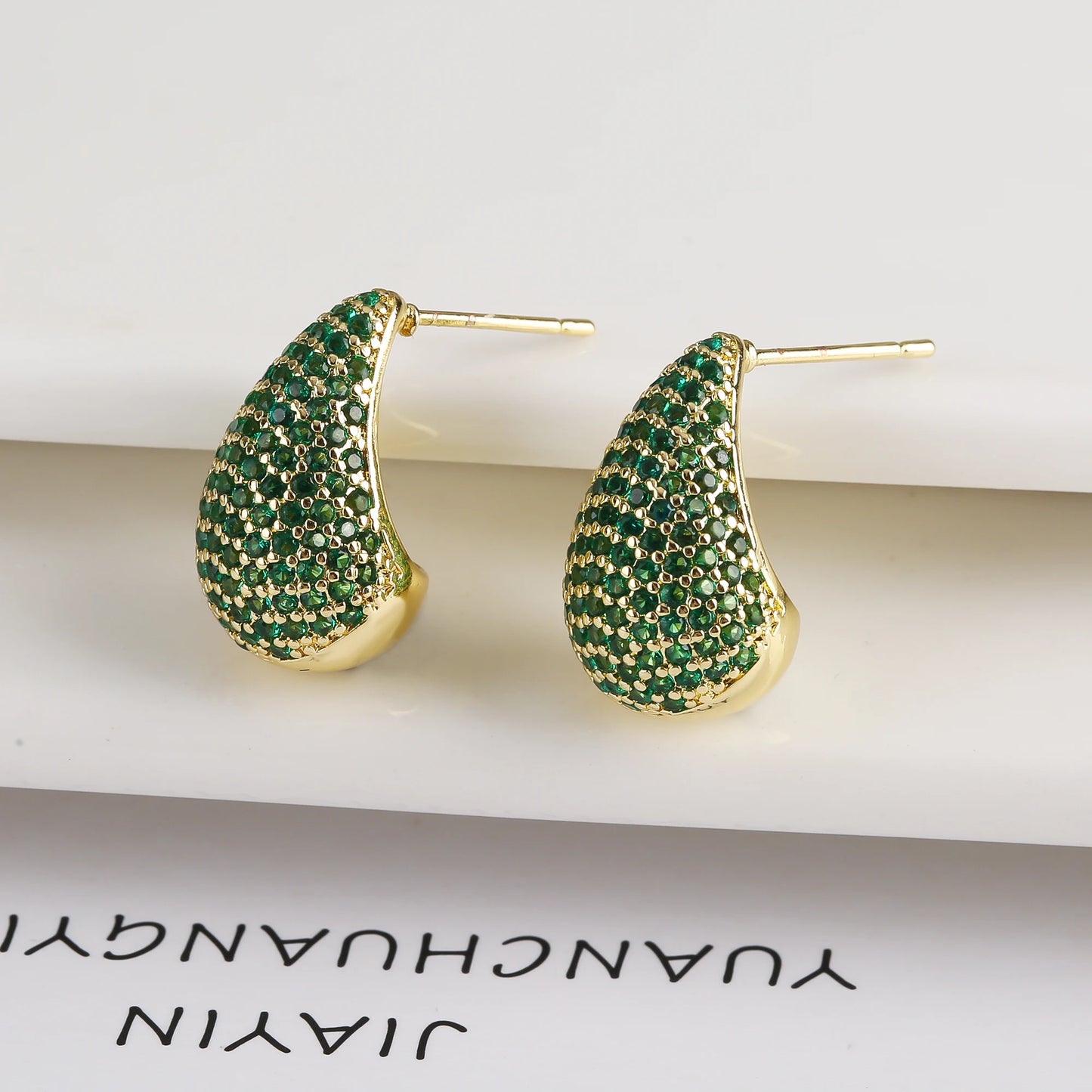 Luxury Shiny Full Zirconia Comma Studs Earrings Fashion Water Drops Crystal Earrings Charming for Women Daily Party Jewelry