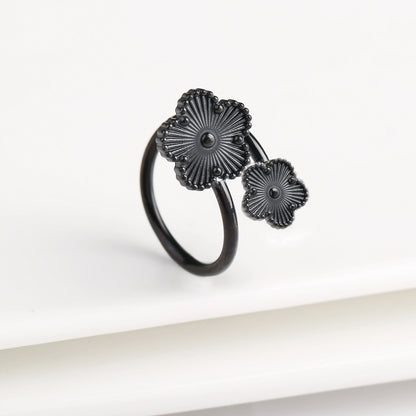 New Design Classic Luxury Stainless Steel Laser Double Flowers Open Ring Temperament For Woman Party Jewelry Daily Wear Clover