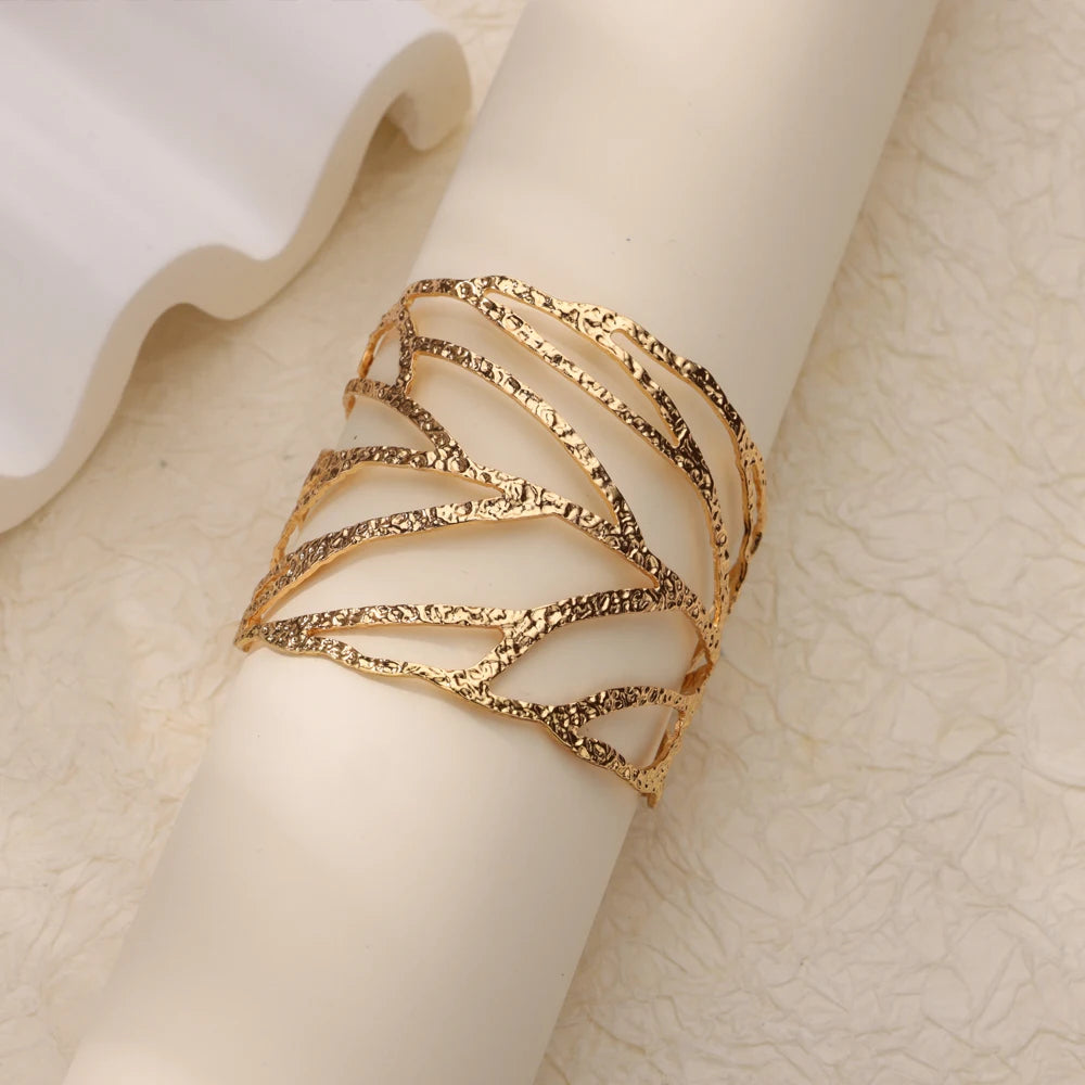 Free Shipping Hollow Punk Leaves Bracelet Bangle For Women Stainless Steel Fashion Trendy Waterproof Open Bracelet Party Jewelry