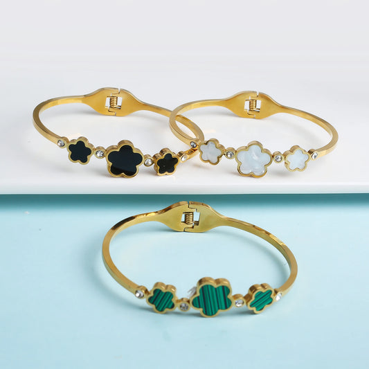 High Quality Hot Selling Plum Blossom Plant Five Leaf Flower Adjustable Bracelet Accessories For Women's Luxury Jewelry Clover