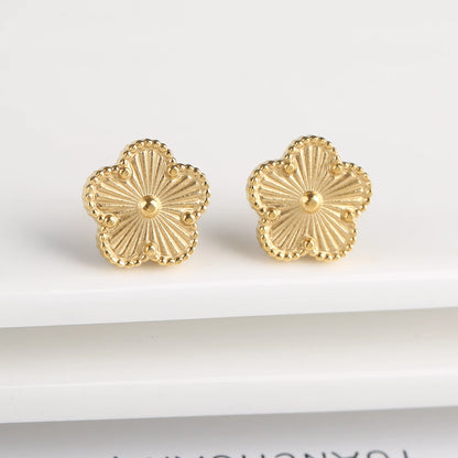 6 Colors Simple Botanical Five Leaf Flower Stainless Steel Stud Earring Classic for Woman Party Jewelry Accessories Clover