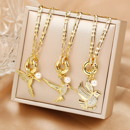 Hot Sale Gold Plated Animal Hip Hop Hummingbird Bird Pearl Pendant Necklace New Fashion Man Woman Casual Vacation Jewelry Gift