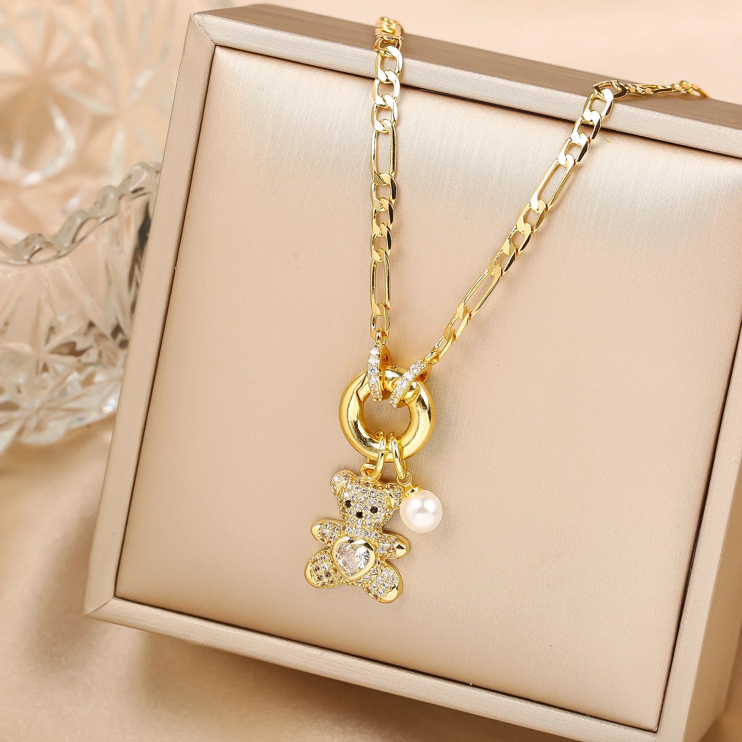 High Quality Shiny Crystal Zirconia Animal Cute Bear Pendant Necklace Choker for Woman Girl Holiday Lock Bone Chain Jewelry Gift