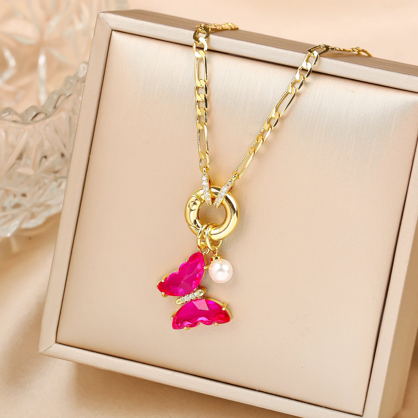 13 Color Cute Insect Butterfly Crystal Pearl Pendant Necklace Luxury for Woman Girl New Fashion Party Aesthetic Jewelry Gift