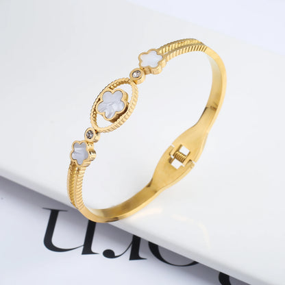 High Quality Hot Selling Plum Blossom Plant Five Leaf Flower Adjustable Bracelet Accessories For Women's Luxury Jewelry Clover
